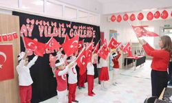 Sivas'ta Bayrak sevgisi sınıflarda yankılandı