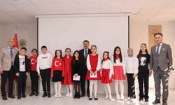 Sivas'ta İstiklal Marşı'nı en güzel okumak için yarıştılar