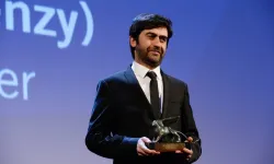 Berlin’de Gururlandıran Çıkış: Emin Alper Sanatın Vicdanını Hatırlattı