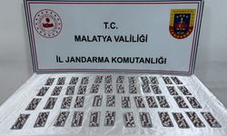 Malatya'da Zehir Tacirlerine Jandarma Tokadı! Yüzlerce Hapla Yakalandı...