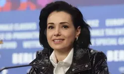 Özgü Namal’dan Dünya Basınına Türkiye Düzeltmesi