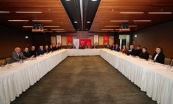 KGK Heyeti Hatay’a Çıkarma Yaptı: Gazeteciler 'Yeniden İnşayı' Yerinde İnceledi