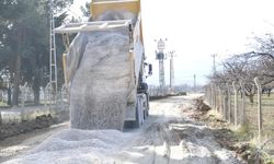 Yeşilyurt'tan Kırsala Konfor Ağı: Görgü Mahallesi Asfalta Hazırlanıyor