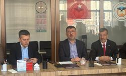 Veli Ağbaba’dan Malatya’da Sert Mesajlar: “Emekliler Geçinemiyor, Sanayi Kan Kaybediyor”