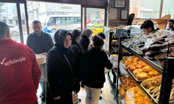 Malatya’da Ramazan’ın Vazgeçilmezi İçin Kuyruklar İftara Saatler Kala Başlıyor