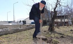 99 Yaşında Bahçeden Güç Alıyor