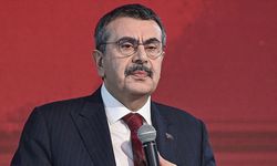 Bakan Tekin’den Öğrencilere Yapay Zeka ve Medya Okuryazarlığı Açıklaması