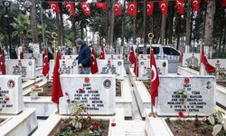 Birçok Şehirde Ramazan Bayramı Arifesinde Şehitlikler Ziyaret Edildi