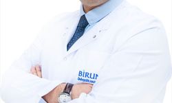 Genç Erkeklere Kritik Uyarı: Ağrı Yok Diye Geçmeyin! Bu Belirti Kanser Habercisi Olabilir