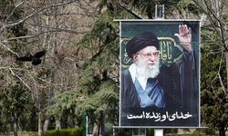 Hamaney için Tahran'da 3 gün cenaze töreni düzenlenecek