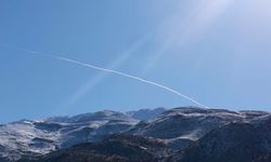 İsrail ordusu, Lübnan'a havadan ve denizden saldırılar düzenledi