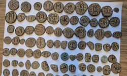 İtalya'ya Kaçırılmak İstenen Tarihi Eserleri Ele Veren,Şoför Kabinindeki Sıra Dışı Yoğunluk Oldu