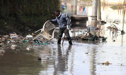 Şiddetli Yağışlar Felakete Dönüştü: Ölü Sayısı 50’ye Yükseldi, Binlerce Ev Boşaltıldı