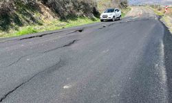 Adıyaman'daki Bu Yol Kazalara Davetiye Çıkarıyor..