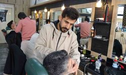 Bayram tıraşı telaşı başladı: Berberler gece 01.00’e kadar çalışıyor