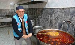 Cami cemaatinin dayanışmasıyla günlük bin 500 kişiye iftar veriliyor