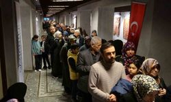 Gaziantep'te 'Mukaddes Emanetler Sergisi'ne yoğun ilgi: Uzun kuyruklar oluştu