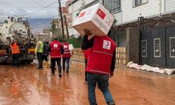 Şırnak Selle Sarsılırken Kızılay Çalışmalara Başladı