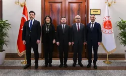 Adalet Bakanı Akın Gürlek’ten Öcalan Açıklaması: “Umut Hakkı” Tartışmasına Net Yanıt