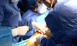 Kayseri’de Bir İlk: Minimal İnvaziv Mitral Kapak Ameliyatı ERÜ’de Yapıldı