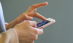 Fark Etmeden Telefonunuza Zarar Veriyor Olabilirsiniz: İşte 5 Yaygın Hata