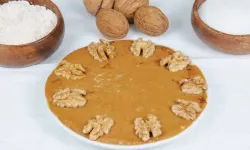 Arapgir’in Mis Gibi Kokan Un Helvasıyla Çay Saatleriniz Şenlenecek!