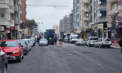 Çalışmalar Çileye Dönmüştü; O Caddede Asfalt Serimi Başladı