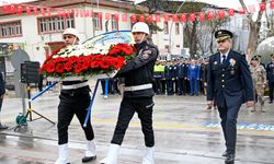 Malatya’da Polis Haftası kutlamaları: Atatürk Anıtı’na çelenk sunuldu