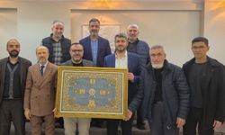 Anadolu Gençlik Derneği Malatya Şubesi’nde Görev Değişimi