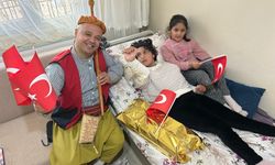 Keloğlan, 23 Nisan Sevincini Özel Çocukların Evine Taşıdı