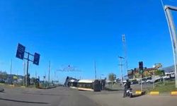 Akaryakıt Yüklü Tır Devrildi: Facianın Eşiğinden Dönüldü