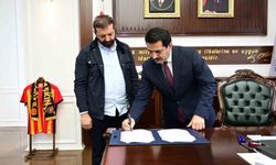 Battalgazi'de 4 Mahalleye Birden Hizmet Verecek Taziye Evi! İmzalar Atıldı