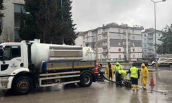 Büyükşehir yağışa karşı sahada