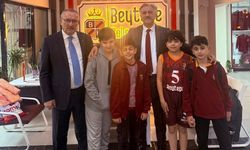 Eğitimde Liyakat Vurgusu: “Ehil Olmayan Yönetim Geleceği Tehlikeye Atar”