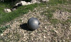 Elazığ'da Köylüler Tarlada Garip Bir Cisim Buldu