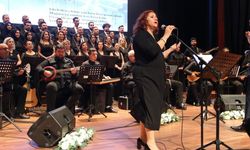 İnönü Üniversitesi’nde Türk Müziği Rüzgârı! Personel Korosundan Unutulmaz Gece