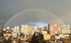 Kurtalan'da yağmur sonrası gökkuşağı göz kamaştırdı