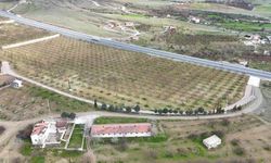 Malatya’da Kayısı Üreticileri Zirai Don Tehdidine Karşı Seferber Oldu