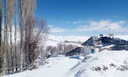 Sivas’ta Nisan Karı Sürprizi