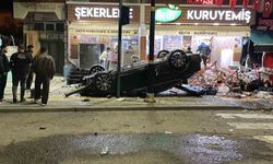 Sivas’ta Otomobil İş Yerine Daldı