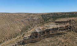 Dünyada Eşi Benzeri Yok: Malatya'da Timsahı Andıran İki Katlı Dubleks Mağara