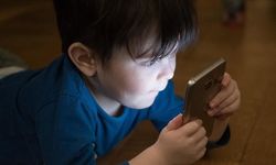 Sosyal medya 15 Yaş Altına Kapanıyor mu? Yeni Kurallar Açıklandı