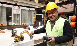 Malatya'daki mini şantiye 59 yaşındaki Hüseyin amcanın oyun alanı oldu!