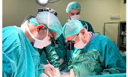 96 Yaşındaki Kadından Malatya'ya Uzanan Mucize! Askeri Uçakla Can Taşıdılar