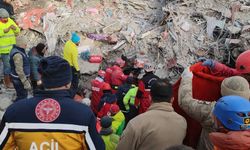 6 Şubat Depreminde 31 Kişinin Yaşamını Yitirdiği  Özelif Sitesi Davasında  Gözler Bilirkişi Raporunda