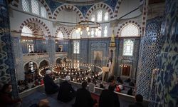 Cuma Hutbesi Yayınlandı: İşte “Alın Teri Mukaddestir” Mesajı