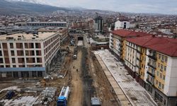 Emeksiz Caddesi’nde Yeniden Doğuş: Malatya’nın Kalbi Adım Adım Ayağa Kalkıyor