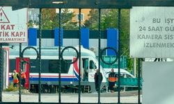 Malatya’da TCDD Atölyesinde İş Kazası: İşçi Vagonların Arasında Kaldı
