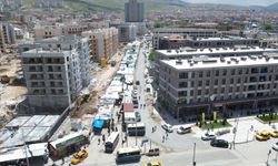 Akpınar’da Bayram Öncesi Düzenleme: Kapalı Yol Yayalara Açıldı