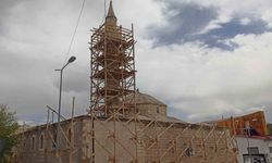3 Yıllık Hasret Bitiyor! Depremde Zarar Gören Tarihi Cami İçin Müjde Geldi